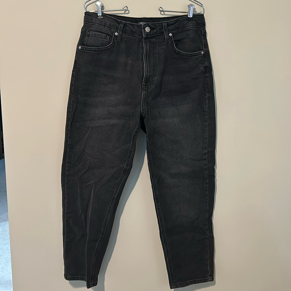 Black Jeans
